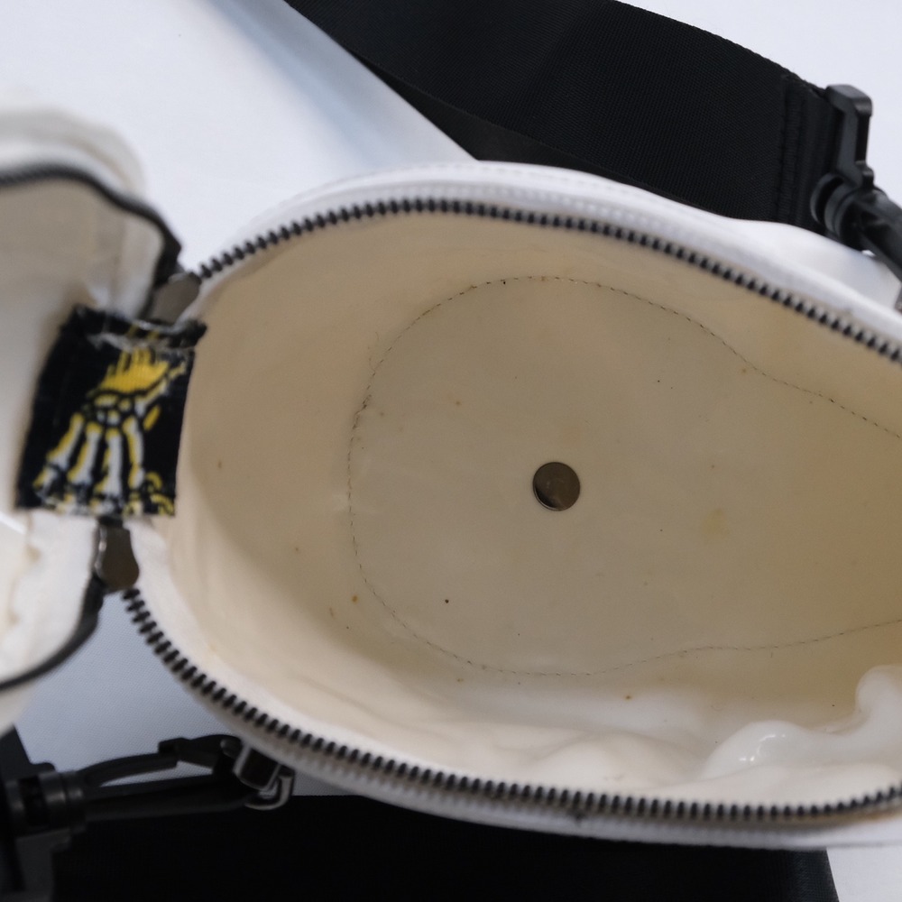 Kiisy Skull Crossbody Bag White Embossed Goth Small Messenger - Picture 5 of 13